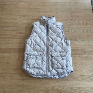 J Crew women’s puffer vest size medium